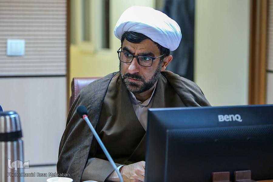 زمان برگزاری مرحله استانی رشته های شفاهی و کتبی پنجمین جشنواره بین المللی قرآن و عترت(ع) مرکز خدمات حوزه های علمیه اعلام شد