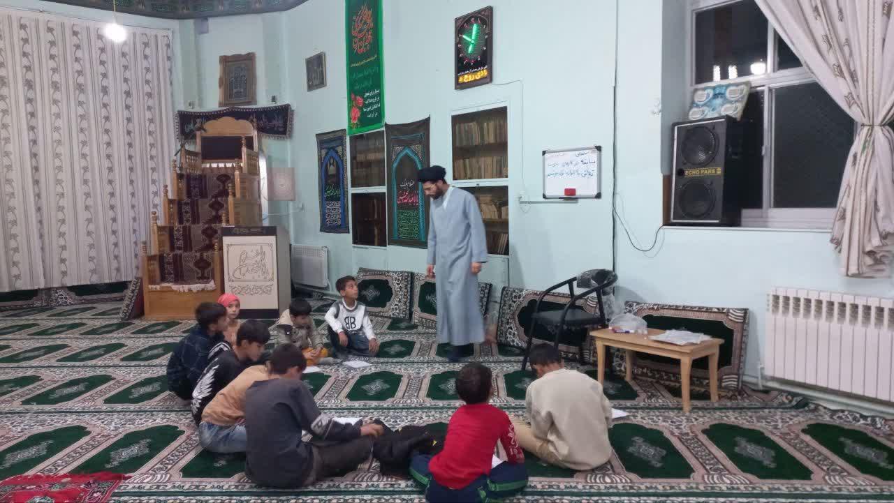 اجرای طرح " آیات آشنا " در روستای مجره شهرستان خلخال
