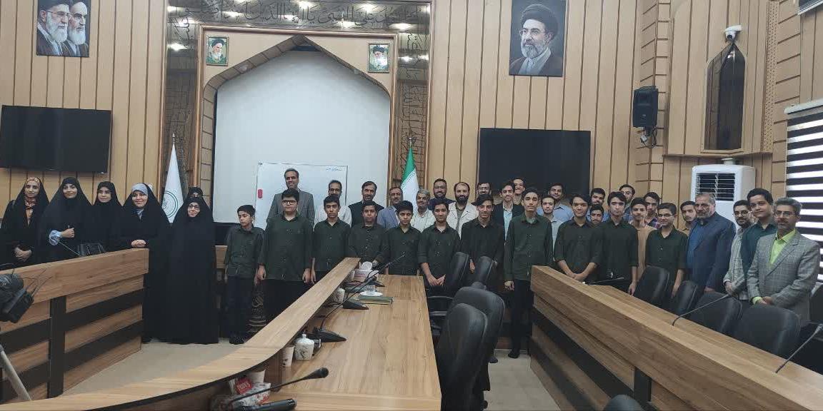 برگزاری کارگاه تخصصی آموزش صوت و لحن با حضور استاد یار احمدی در یزد