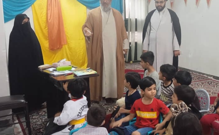 رئیس اداره تبلیغات اسلامی دشتی از مراکز قرآنی بازدید کرد