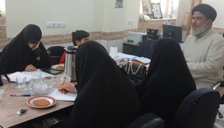 اولین نشست هیئت اندیشه ورز بانوان قرآنی شهرستان دشتی برگزار شد