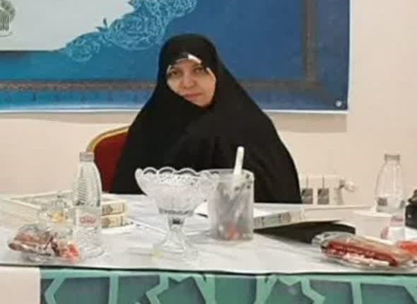 دولت موظف است کلیه امور قرآنی را نظارت کرده و کار را به عهده مردم واگذار کند