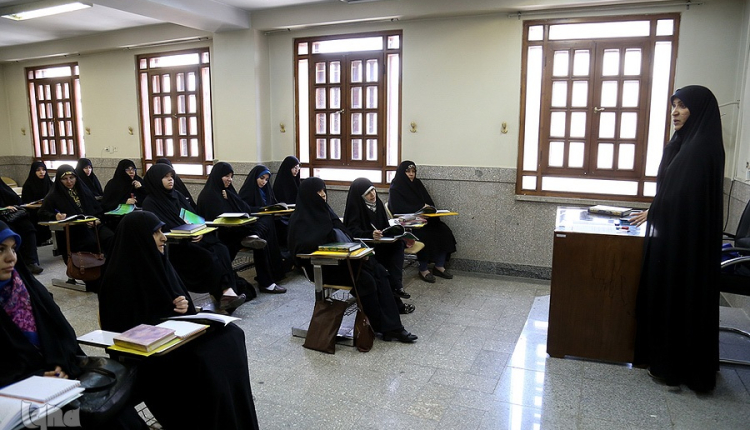 تلاش دارالقرآن خوزستان جهت رفع نیاز استان به استادان تربیت معلم قرآن
