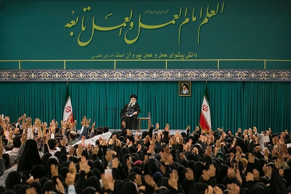 رواج قرآن در این ماه رمضان برای من خرسندکننده‌بود