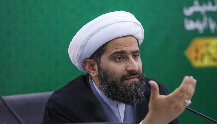 «هنیئاً لکم» تمجید رهبر انقلاب از مجاهدت معلمان قرآن