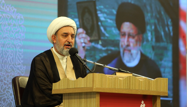 شهید آیت‌الله رئیسی دارای ویژگی‌های حکمران قرآنی بود