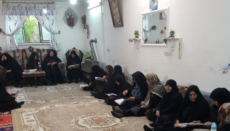 جلسات هفتگی محفل اُنس با قرآن کریم و نهج‌البلاغه در خانه قرآن حضرت خدیجه کبری (س) برگزار می شود