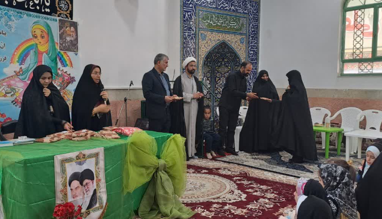 جشن پایان دوره قرآن آموزان خانه قرآن و عترت تسنیم بجستان