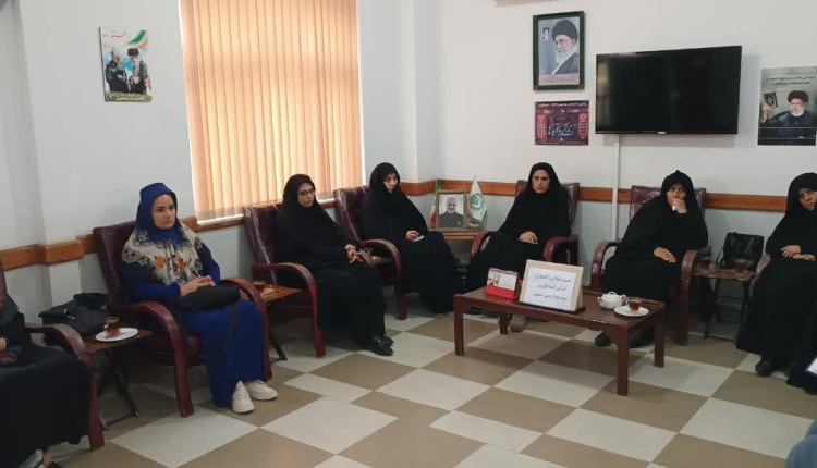 جلسه فعالان قرآنی شهرستان گنبد کاووس در اداره تبلیغات اسلامی