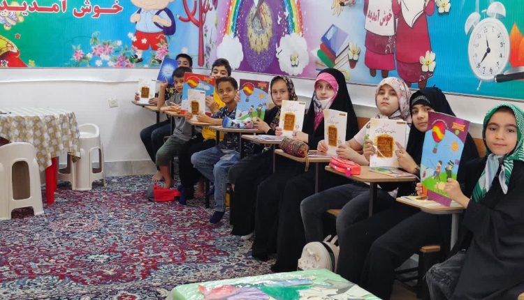 کلاس حفظ جزء ۳۰ قرآن کریم در خانه قرآن و عترت بهار قرآن برگزار می شود