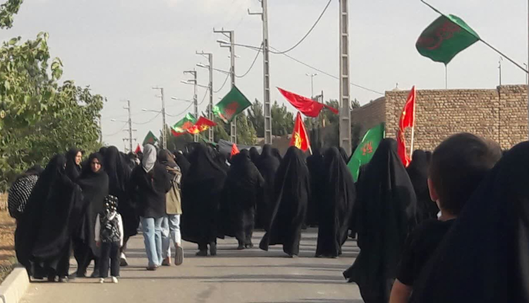 موکب قرآنیان استان بوشهر در مسیر پیاده روی اربعین راه‌اندازی شد