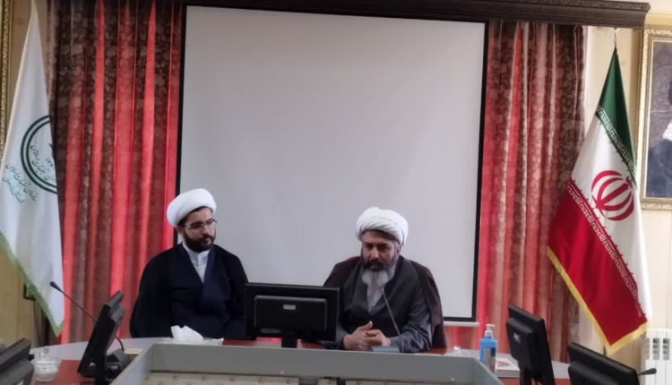 برای همه سنین مخصوصا نوجوانان و جوانان حافظ برنامه داشته باشیم