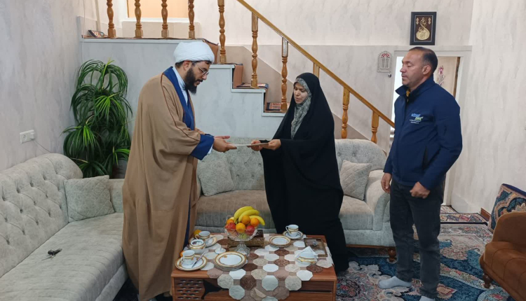 جوایز برندگان حفظ عمومی قرآن کریم در شهرستان ابهر اهدا شد