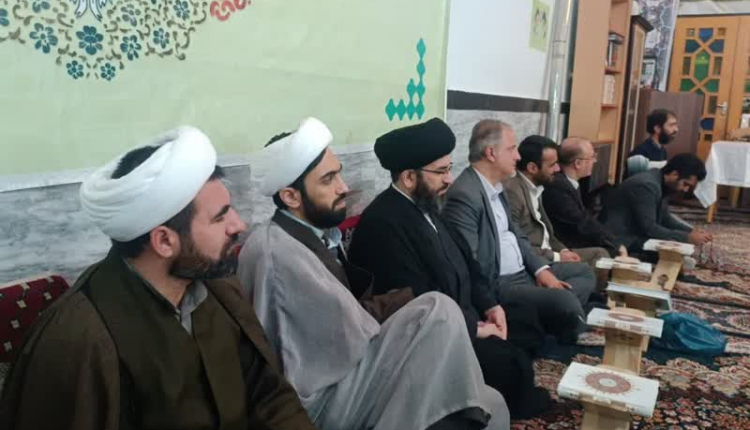 گزارش تصویری محفل انس با قرآن کریم در خانه قرآن مشکات زنجان