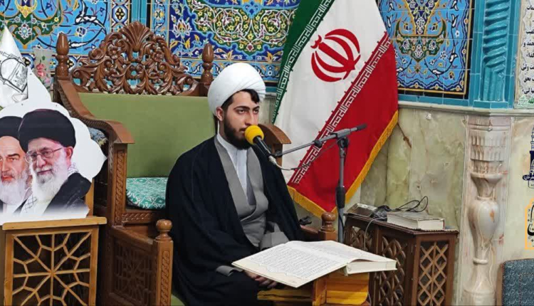 برگزاری محفل  انس با قرآن کریم در مسجد محمد رسول‌ الله‌(ص) اردکان